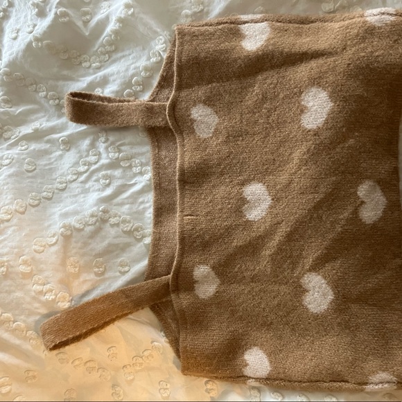 Lush heart knit beige and white heart tank top - Picture 4 of 5